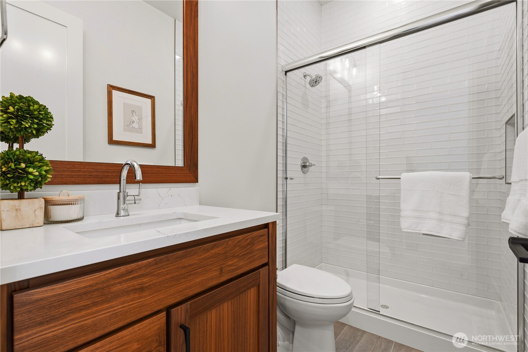 2582 136th Lane SE , Bellevue, WA 98005