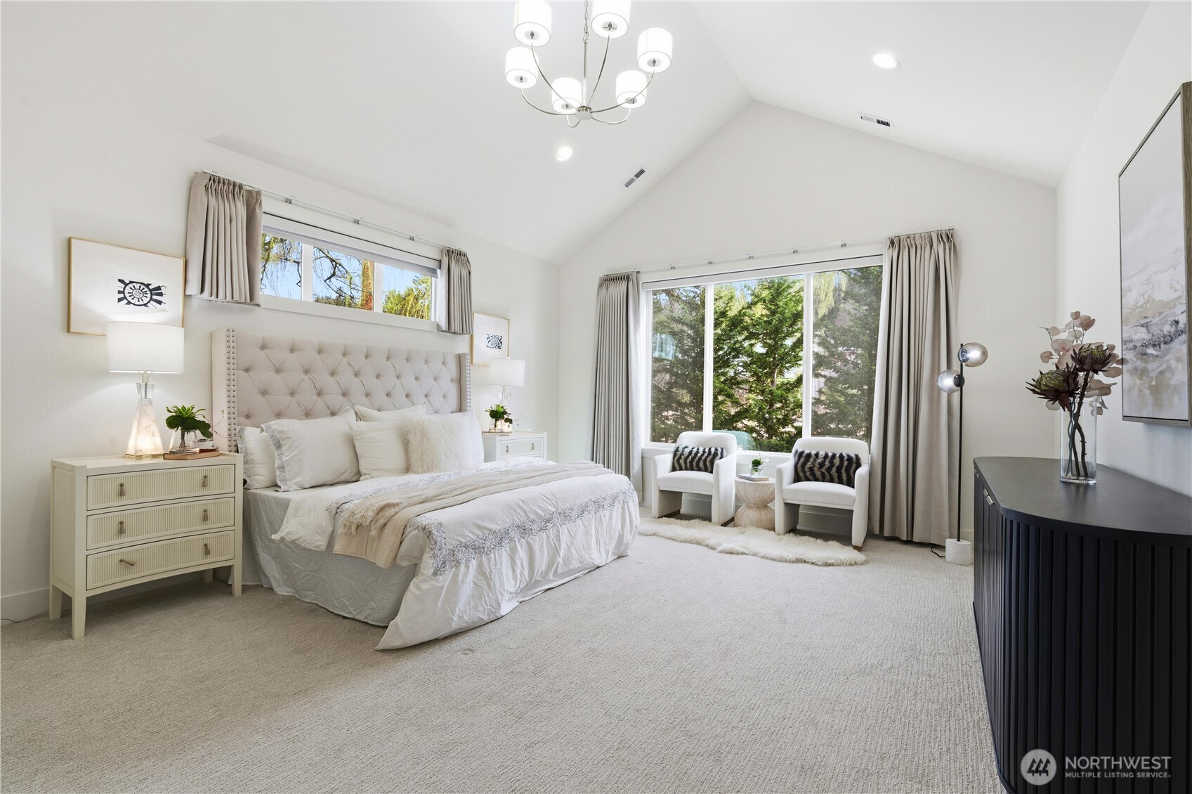 2582 136th Lane SE , Bellevue, WA 98005