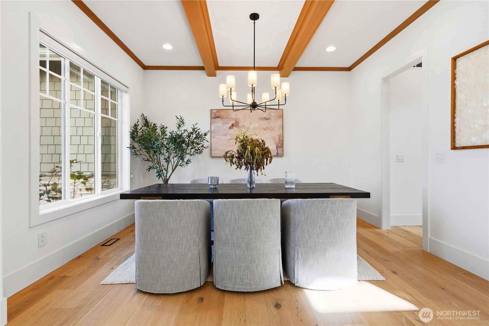 2582 136th Lane SE , Bellevue, WA 98005