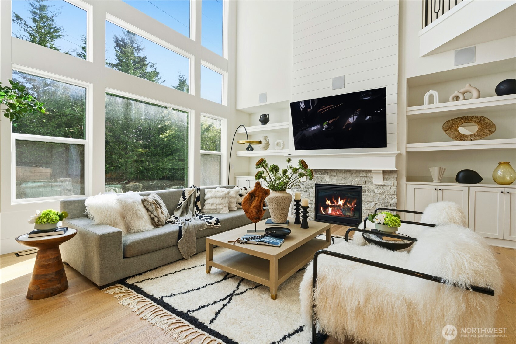 2582 136th Lane SE , Bellevue, WA 98005