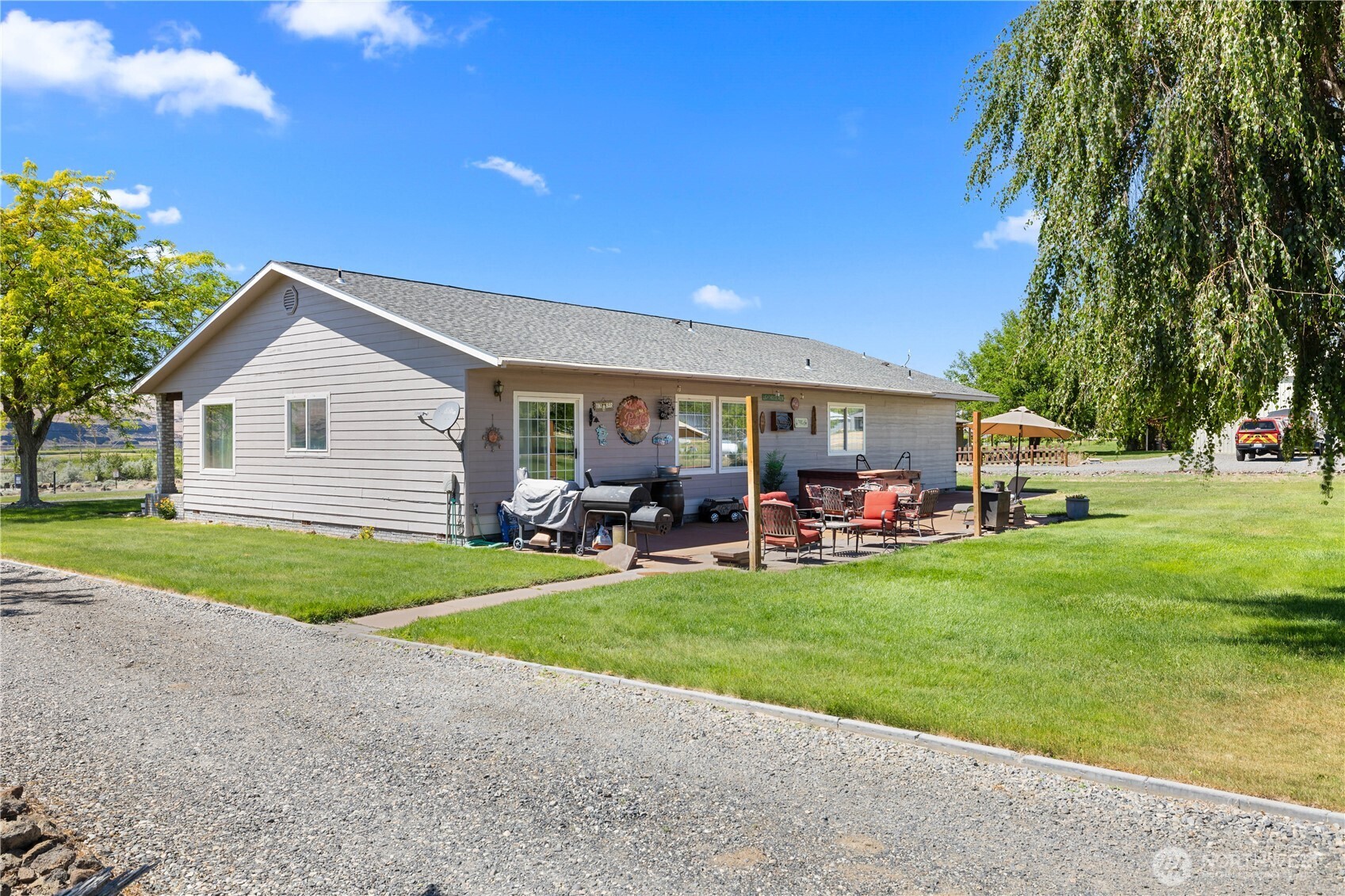 26619 Road U SW, Mattawa, WA 99349