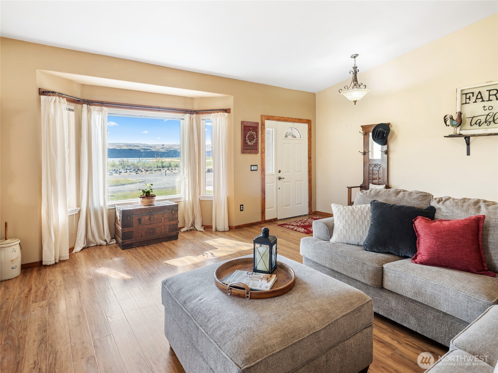 26619 Road U SW, Mattawa, WA 99349