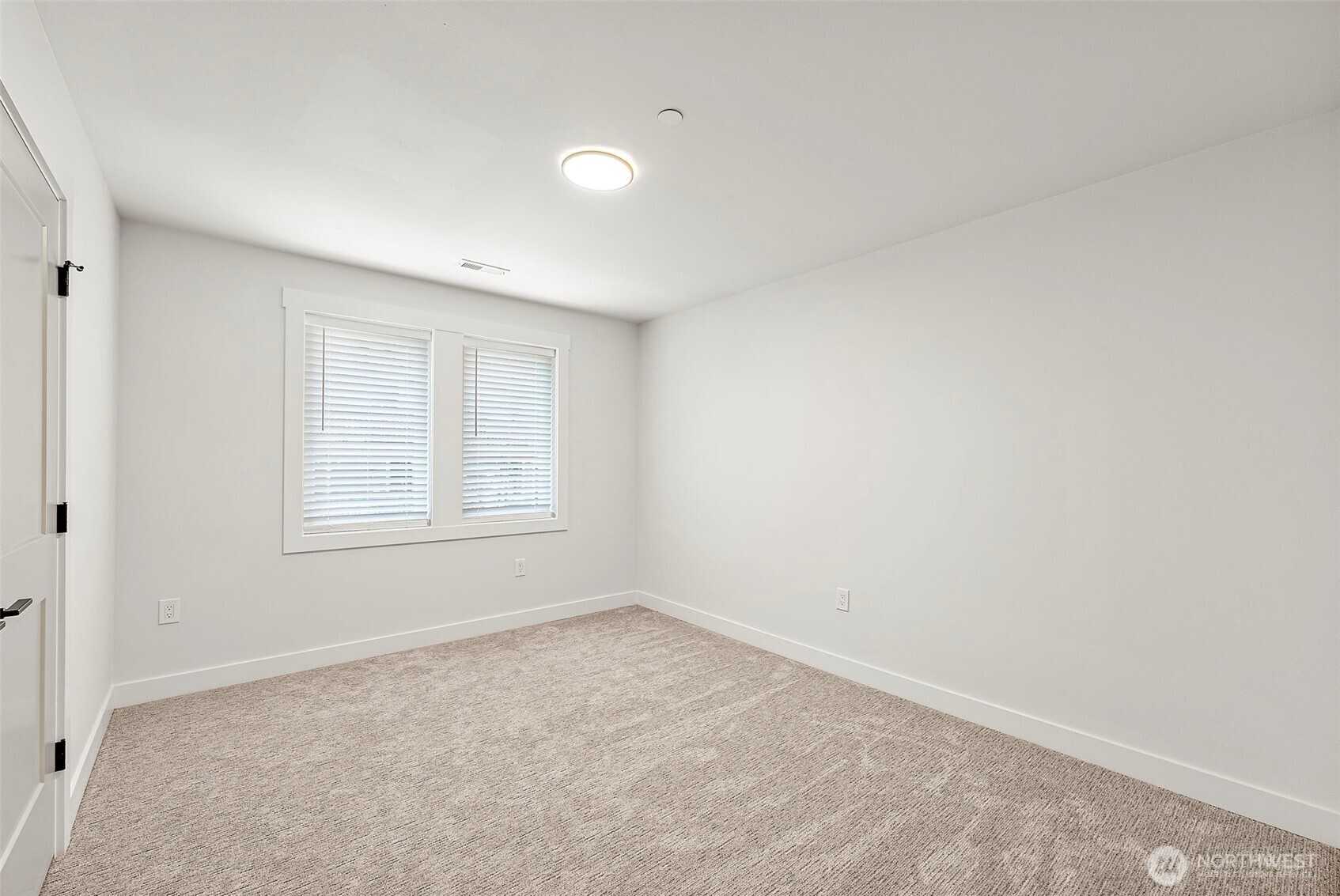 1238 9th Street SW, Puyallup, WA 98371