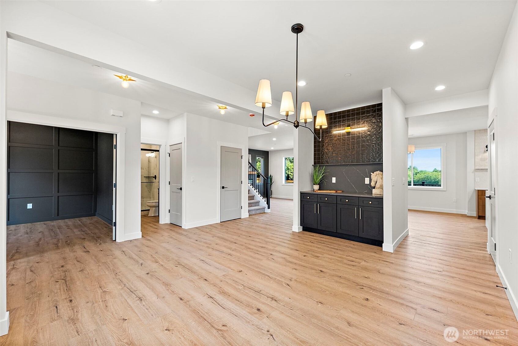 1238 9th Street SW, Puyallup, WA 98371