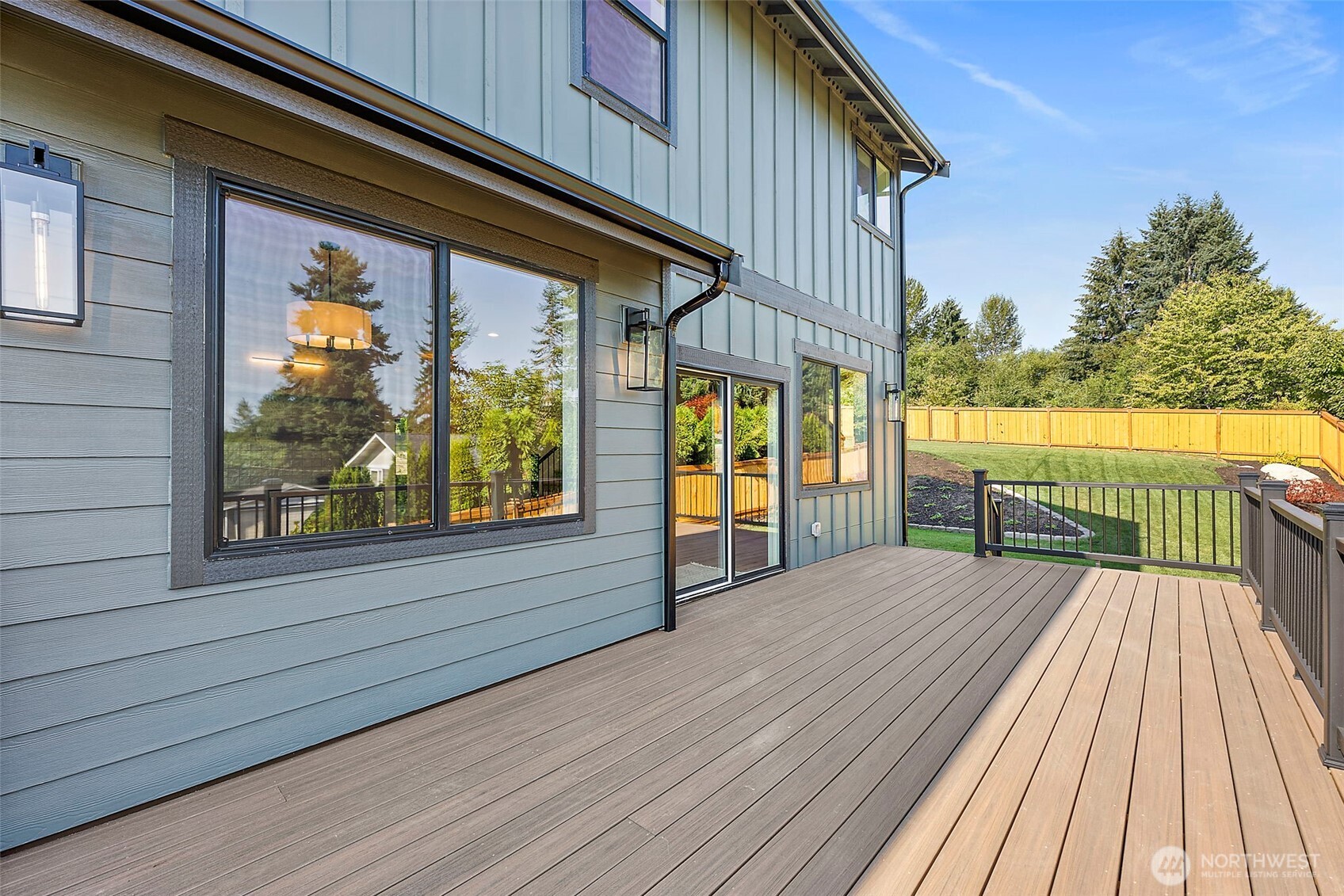 1238 9th Street SW, Puyallup, WA 98371