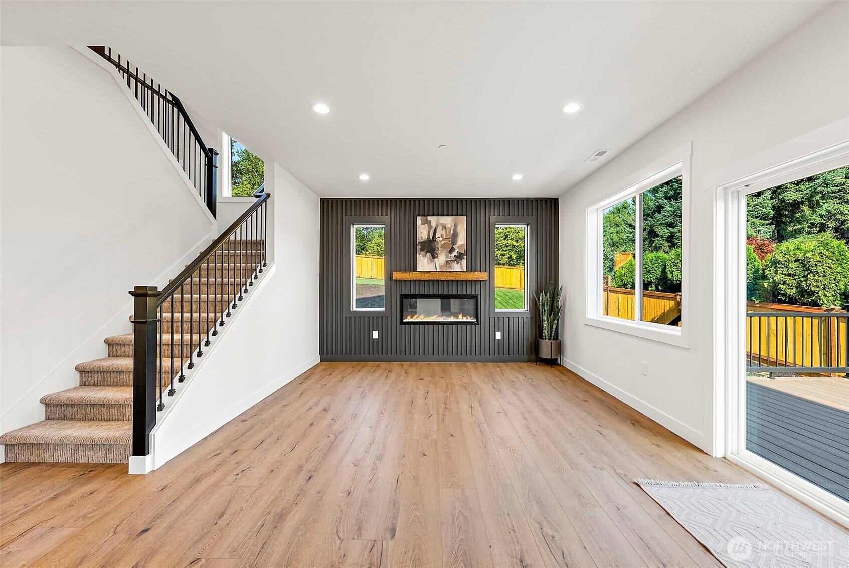 1238 9th Street SW, Puyallup, WA 98371