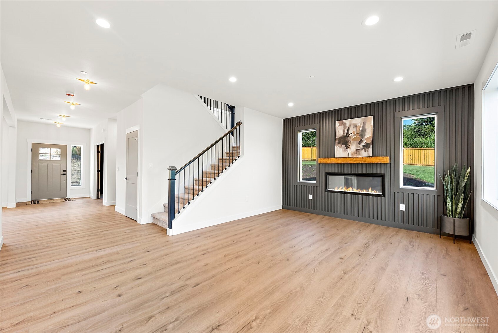 1238 9th Street SW, Puyallup, WA 98371