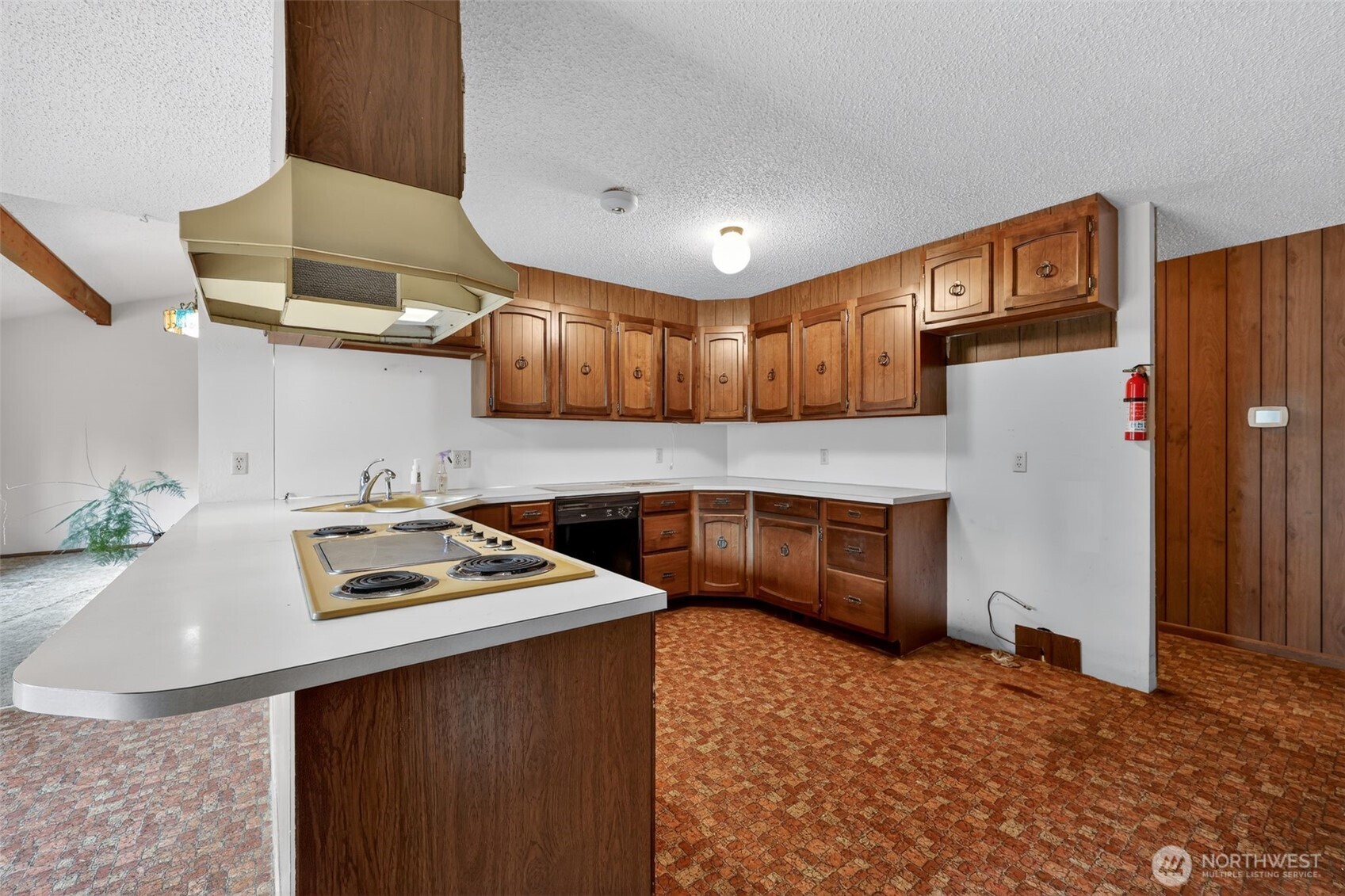 716 Garden Hill Rd , Elma, WA 98541