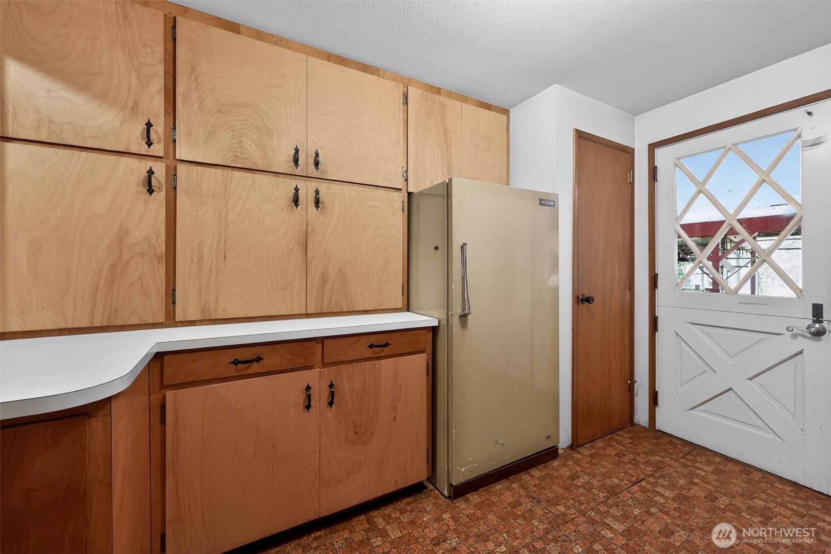 716 Garden Hill Rd , Elma, WA 98541