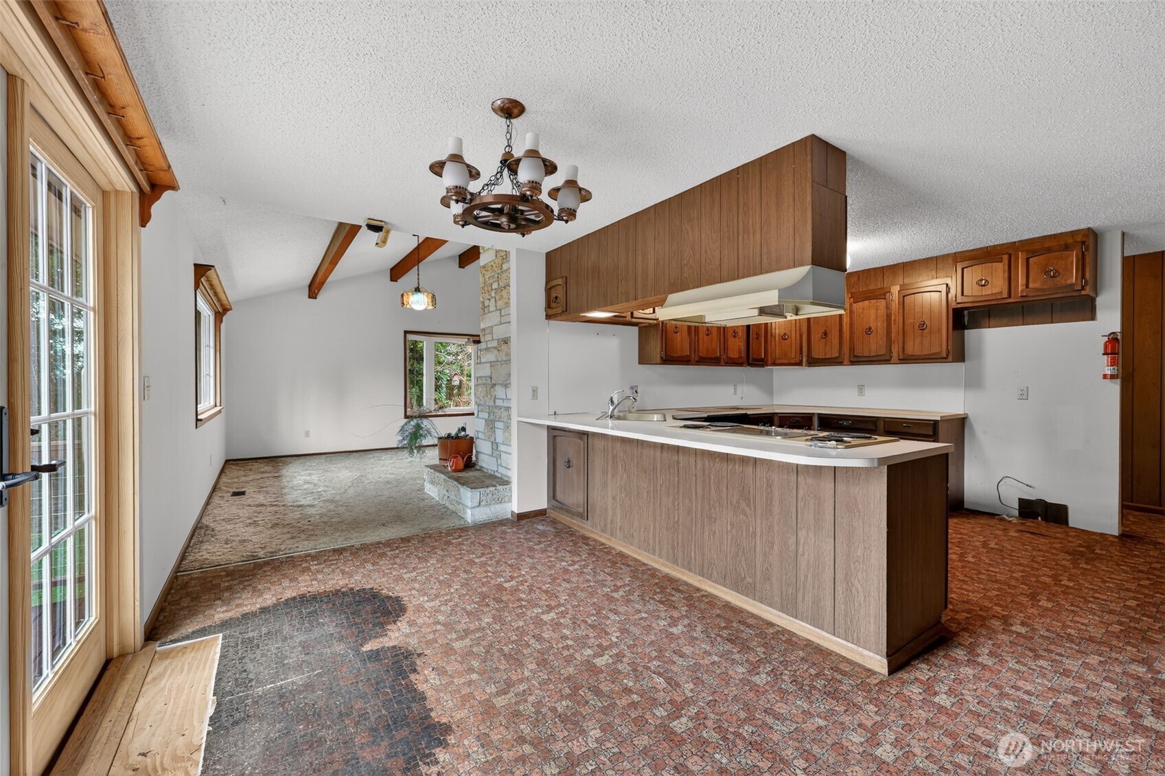 716 Garden Hill Rd , Elma, WA 98541