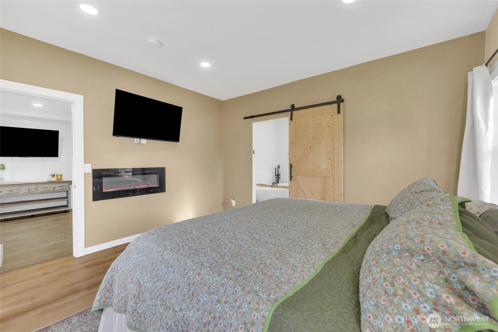 212 7th Street , Gold Bar, WA 98251