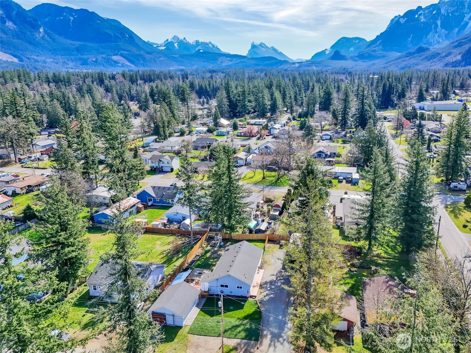 212 7th Street , Gold Bar, WA 98251
