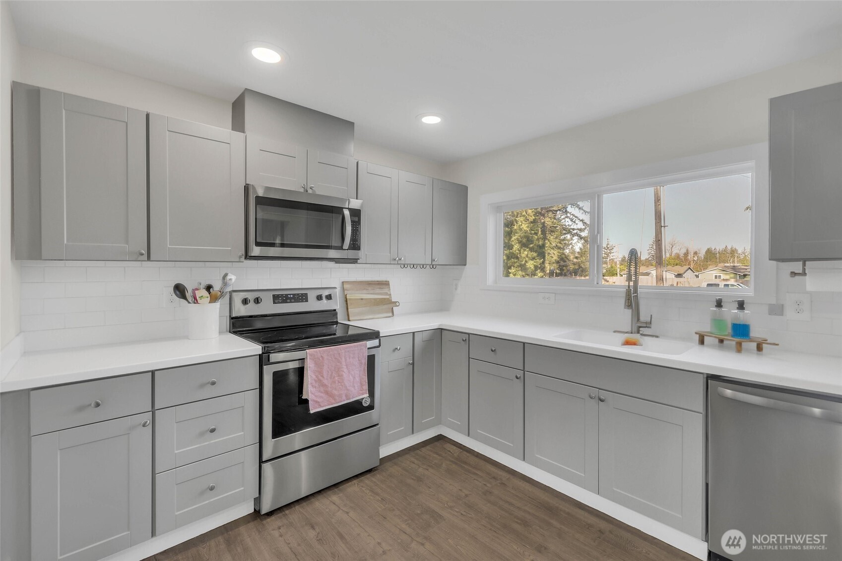 212 7th Street , Gold Bar, WA 98251