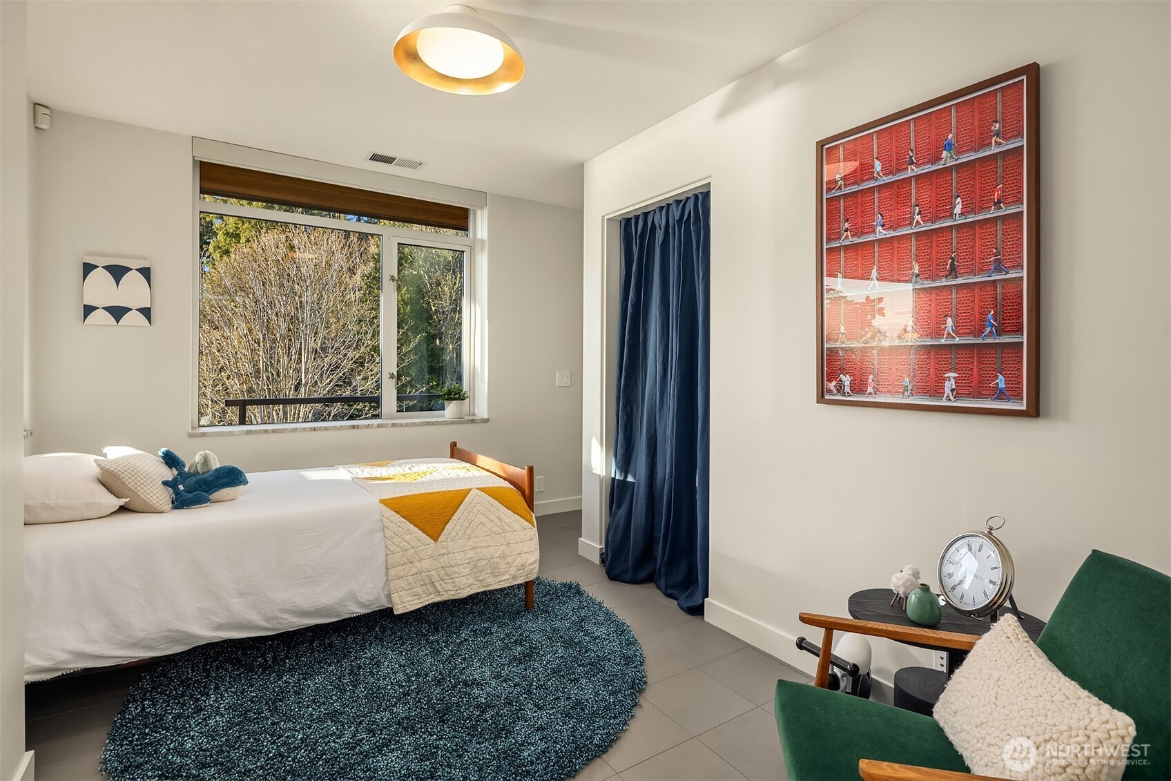 1206 NW Culbertson Drive , Seattle, WA 98177