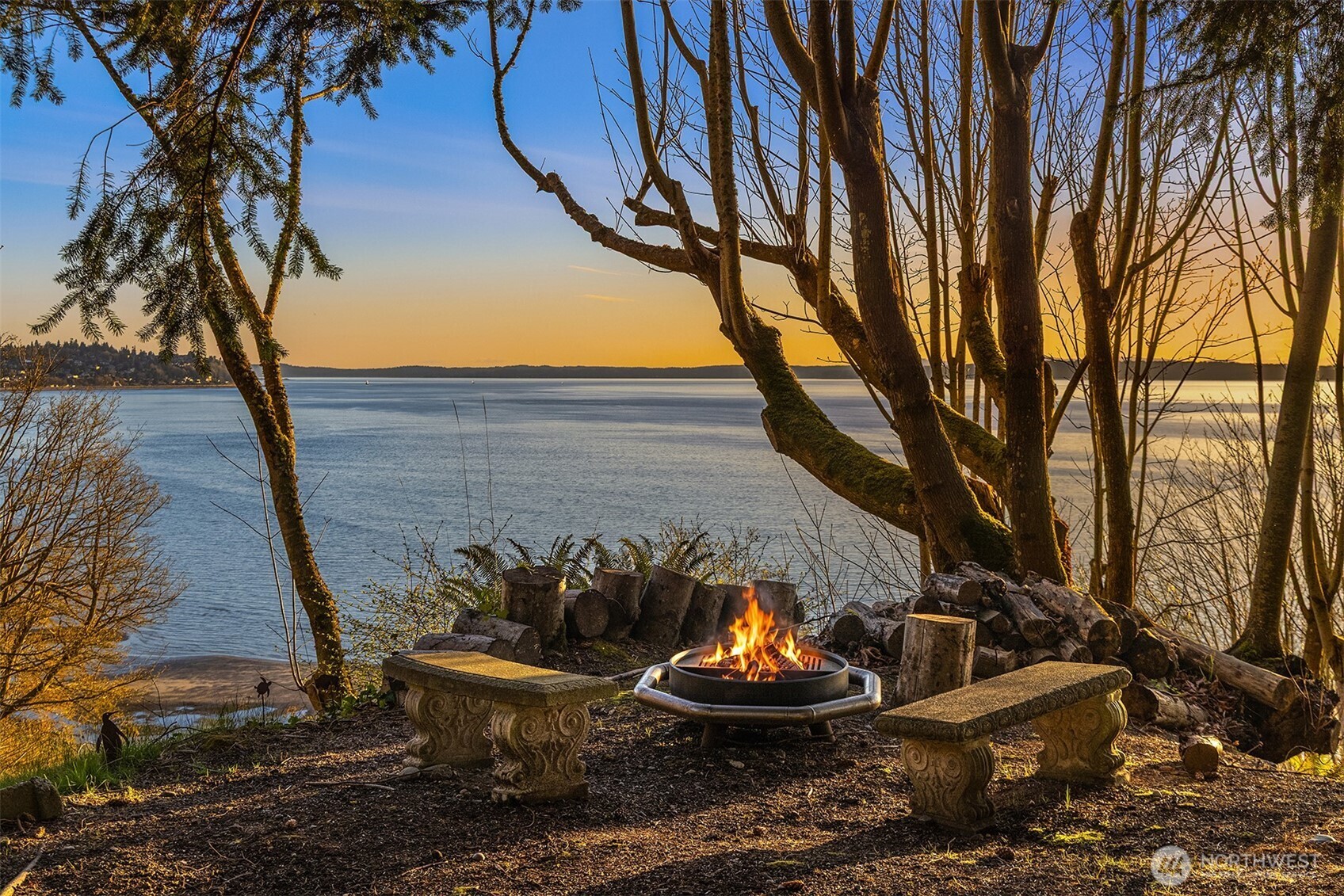 1206 NW Culbertson Drive , Seattle, WA 98177