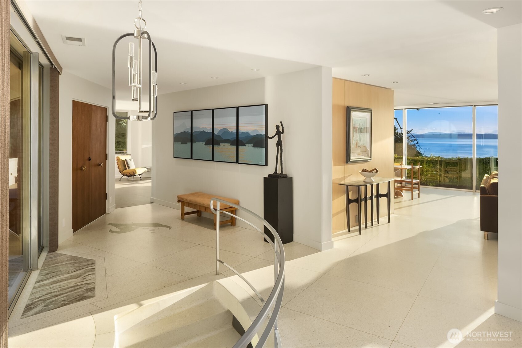 1206 NW Culbertson Drive , Seattle, WA 98177