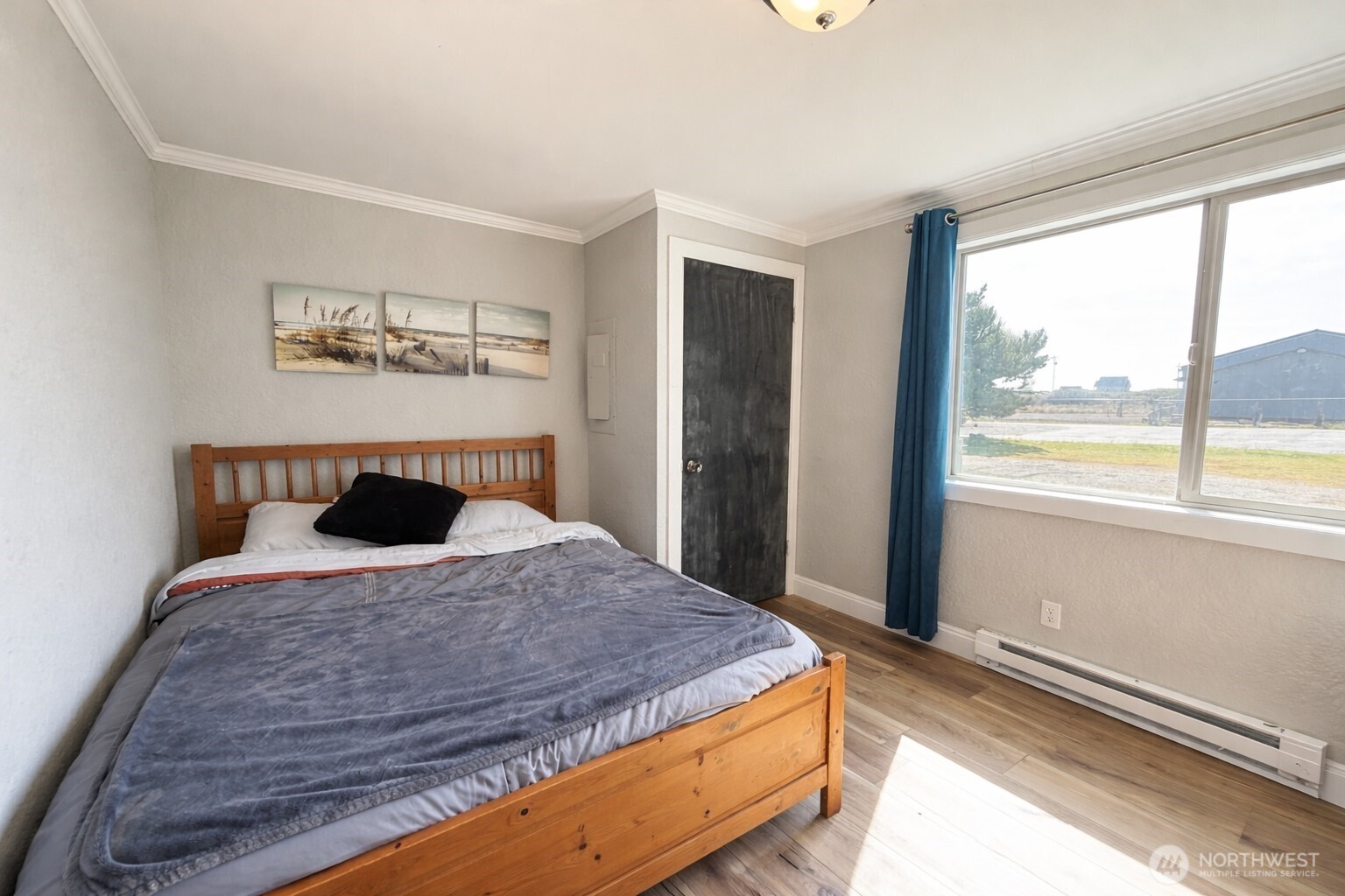 1027 S Sand Dune Avenue SW #1A, Ocean Shores, WA 98569