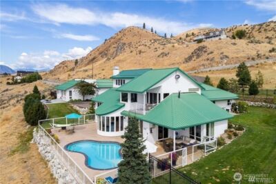 335 Henderson Road , Chelan, WA 98816