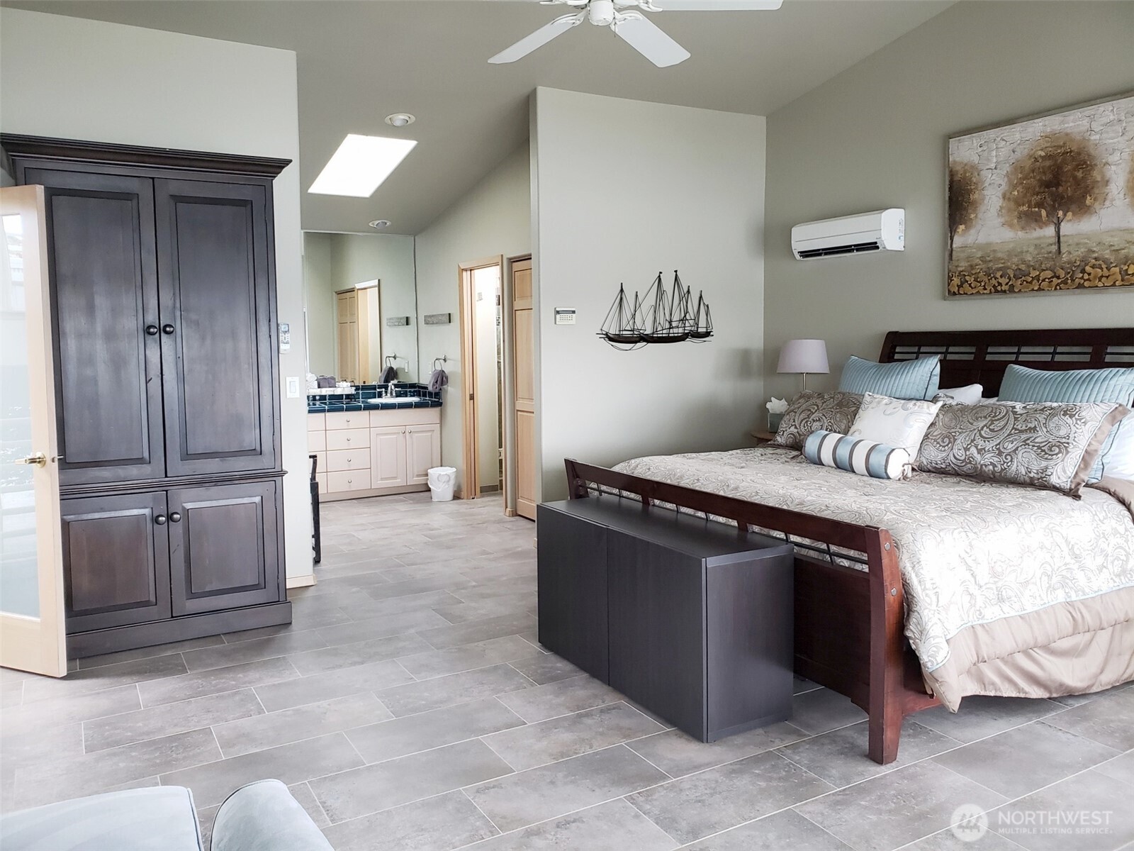 335 Henderson Road , Chelan, WA 98816