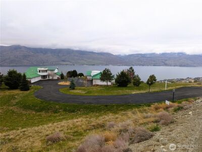 335 Henderson Road , Chelan, WA 98816 - Photo 3