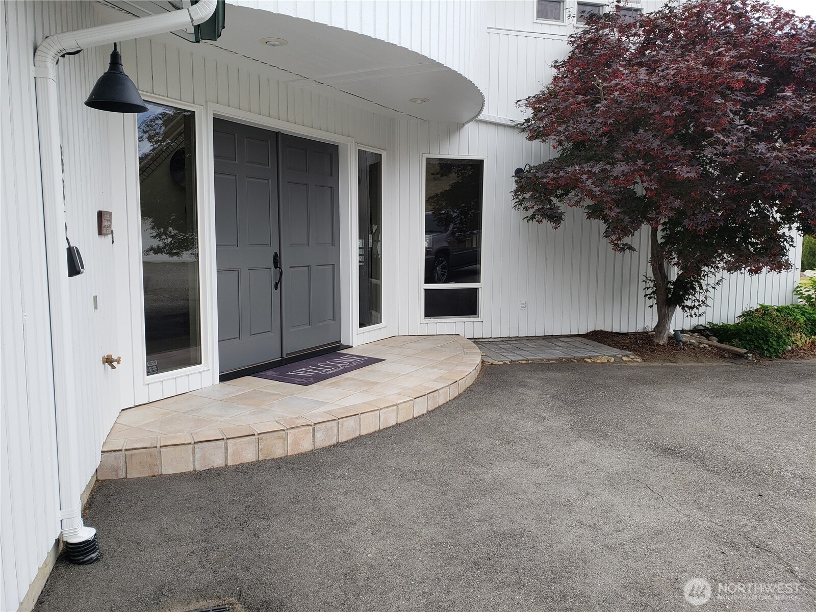 335 Henderson Road , Chelan, WA 98816