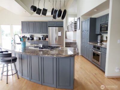 335 Henderson Road , Chelan, WA 98816 - Photo 11