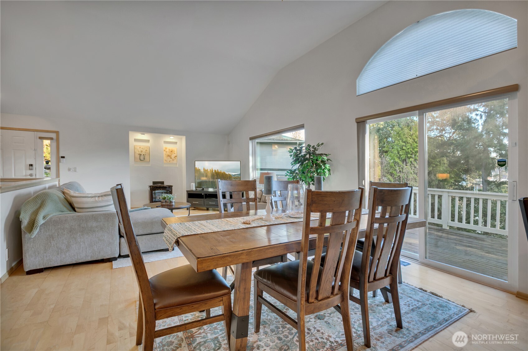 2604 Vincent Way NW, Bremerton, WA 98312