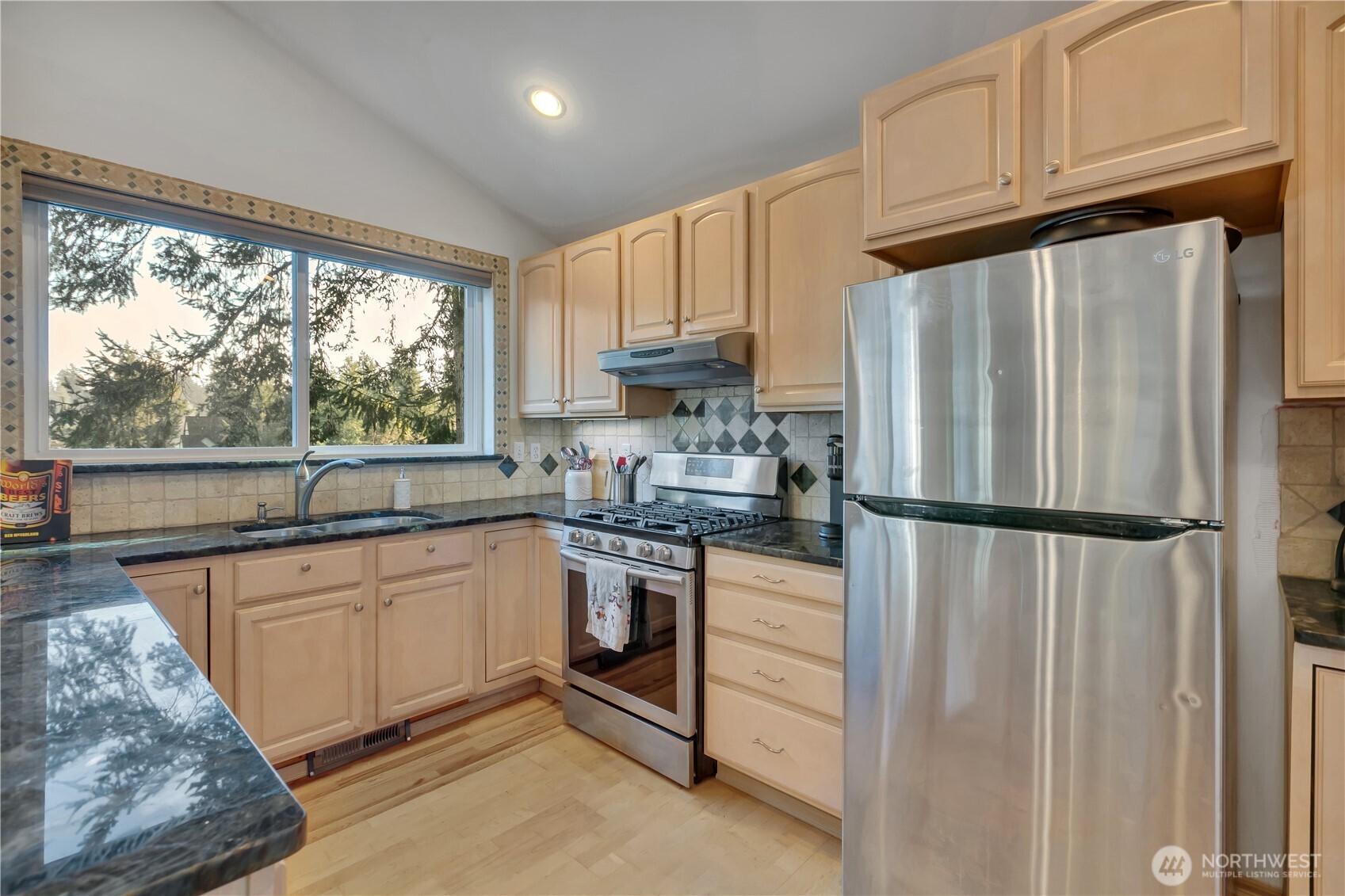 2604 Vincent Way NW, Bremerton, WA 98312