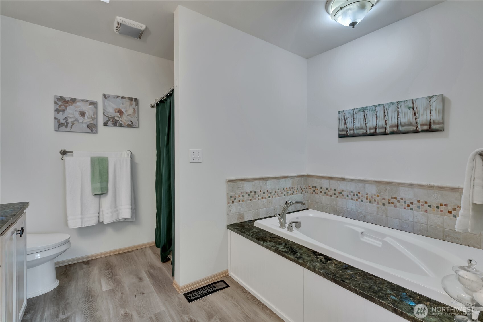 2604 Vincent Way NW, Bremerton, WA 98312