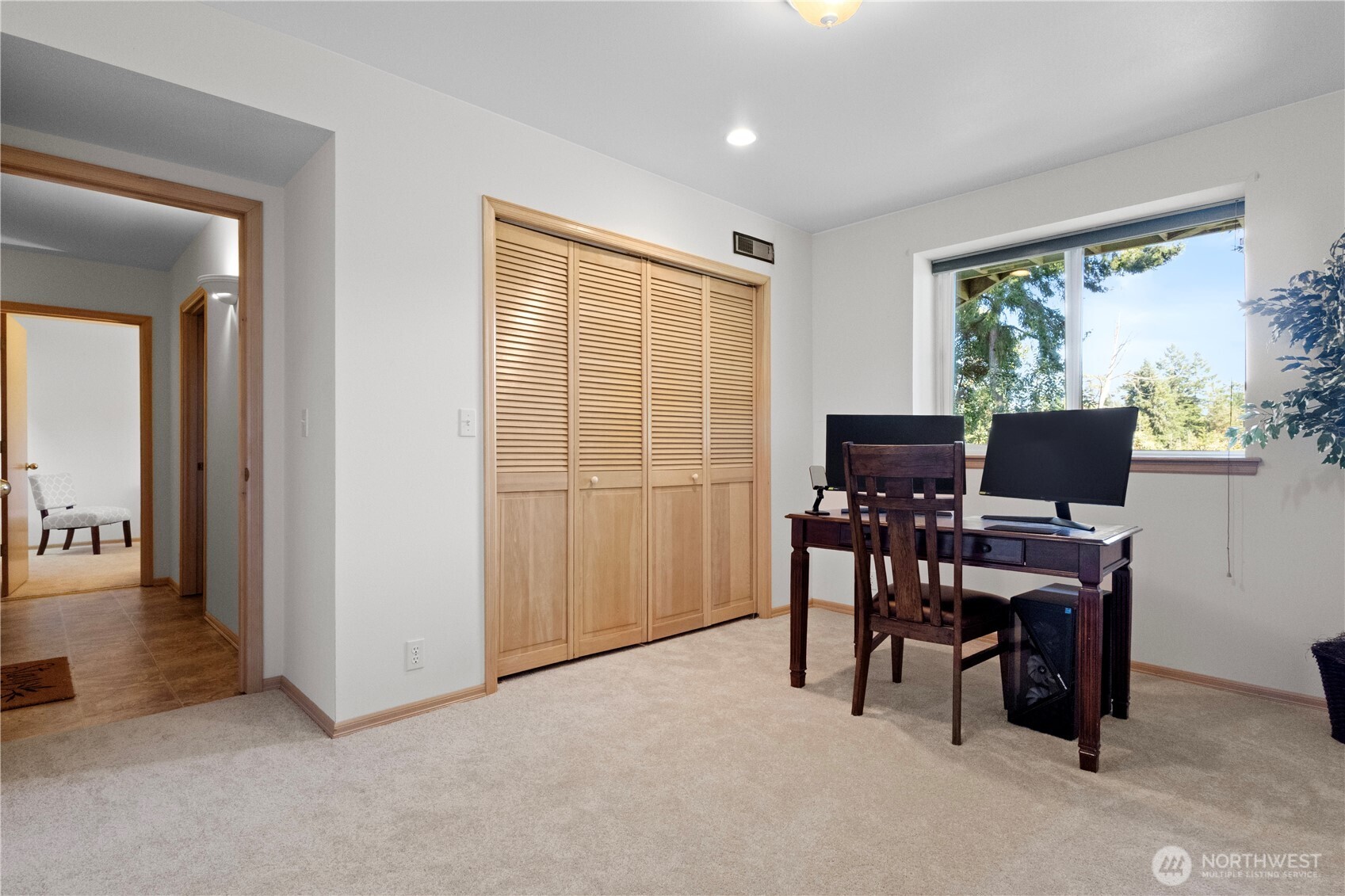 2604 Vincent Way NW, Bremerton, WA 98312