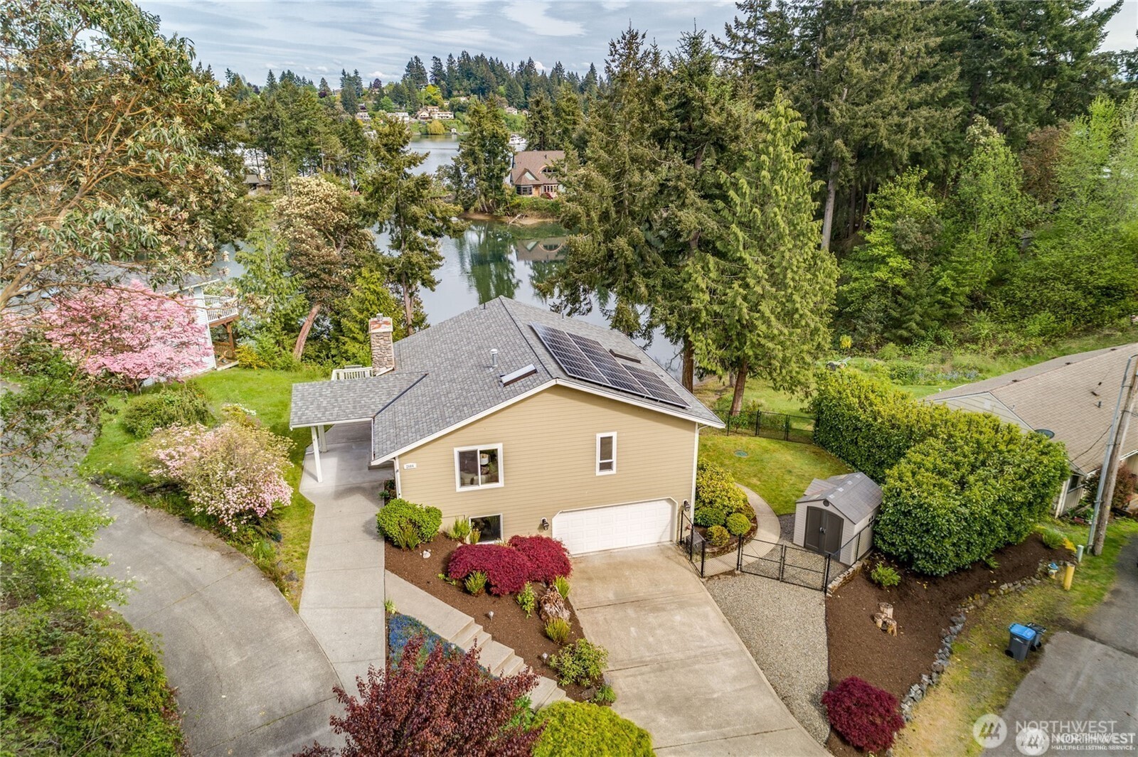 2604 Vincent Way NW, Bremerton, WA 98312