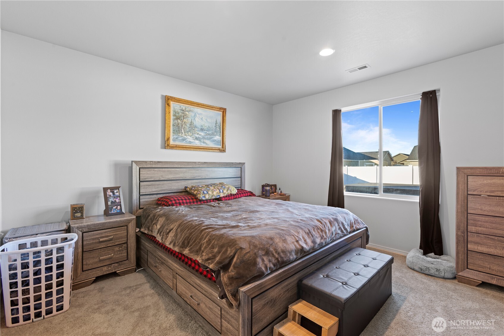 1336 E Egeland Drive , Moses Lake, WA 99156