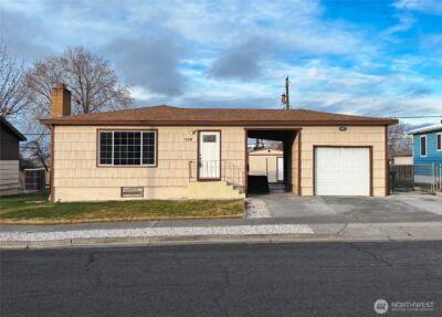 426 E Brown Avenue , Moses Lake, WA 98837