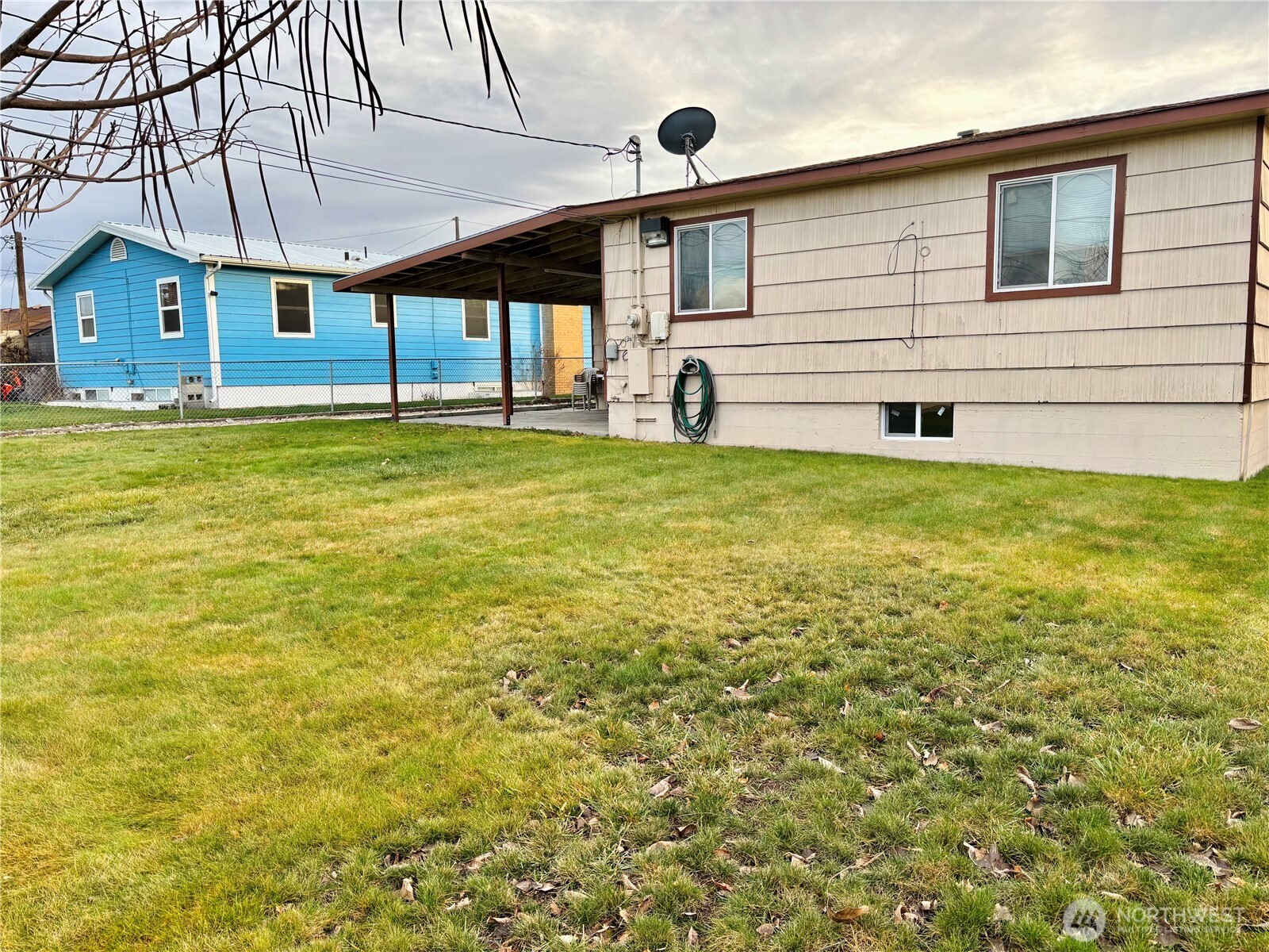 426 E Brown Avenue , Moses Lake, WA 98837