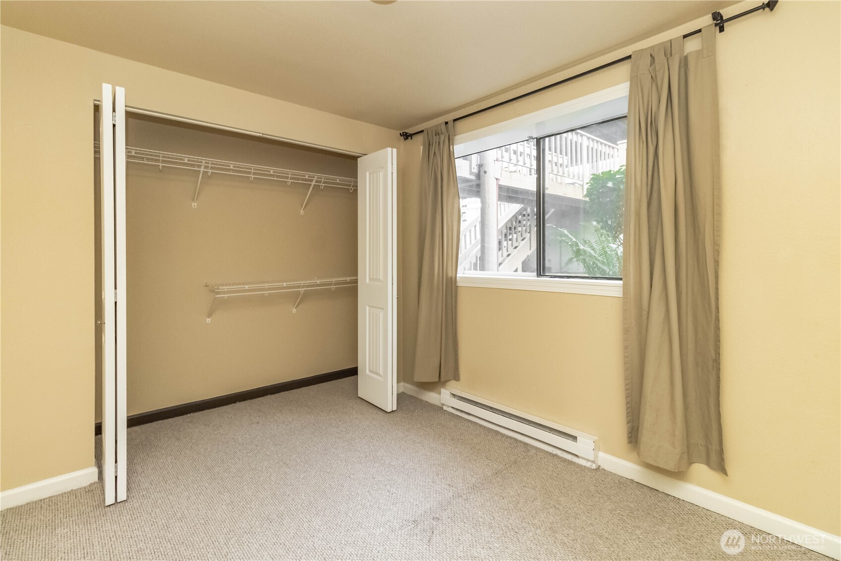 17425 119th Lane SE #D12, Renton, WA 98058