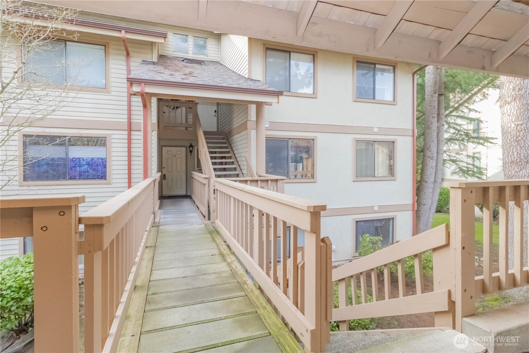 17425 119th Lane SE #D12, Renton, WA 98058