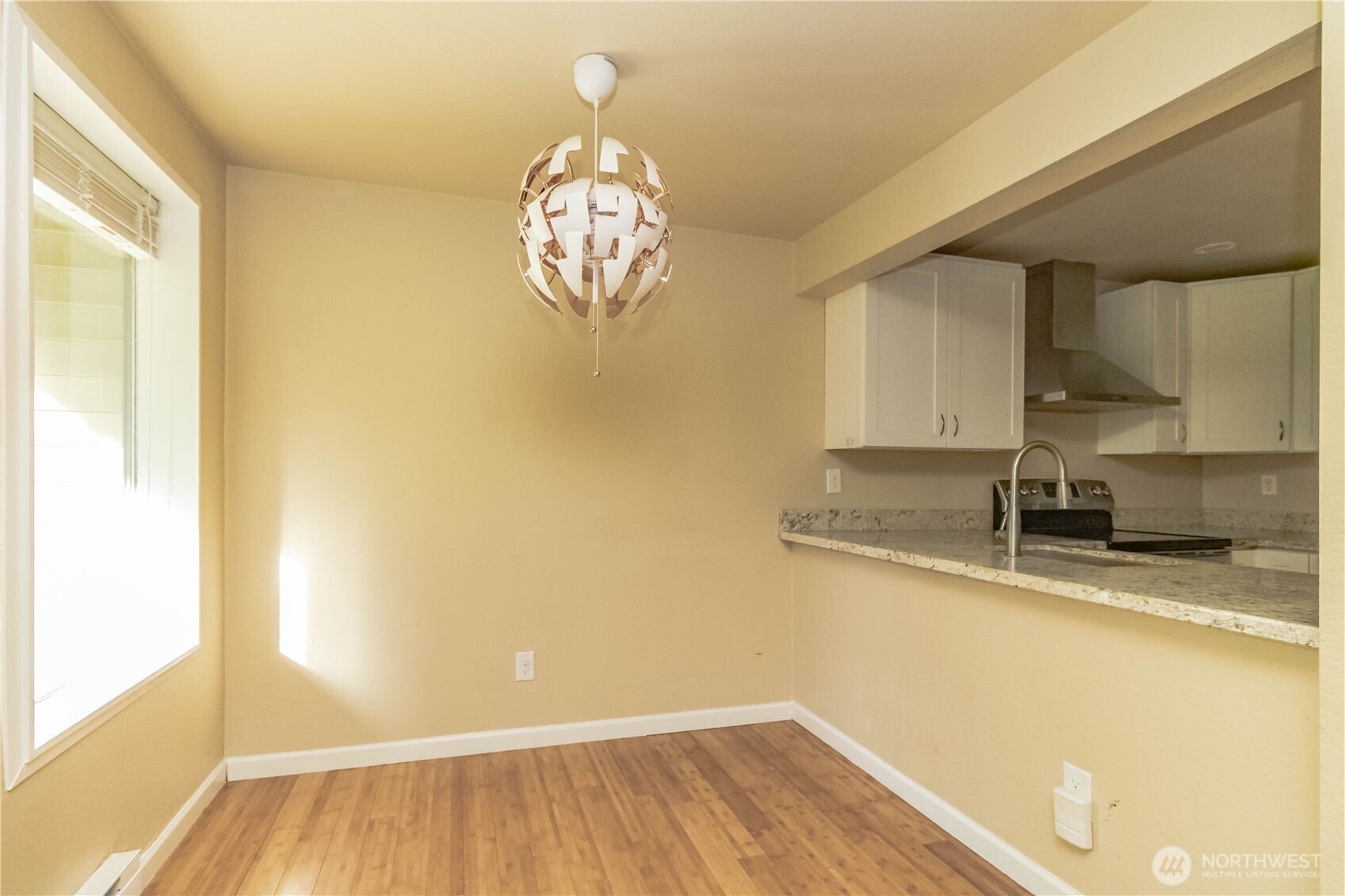 17425 119th Lane SE #D12, Renton, WA 98058