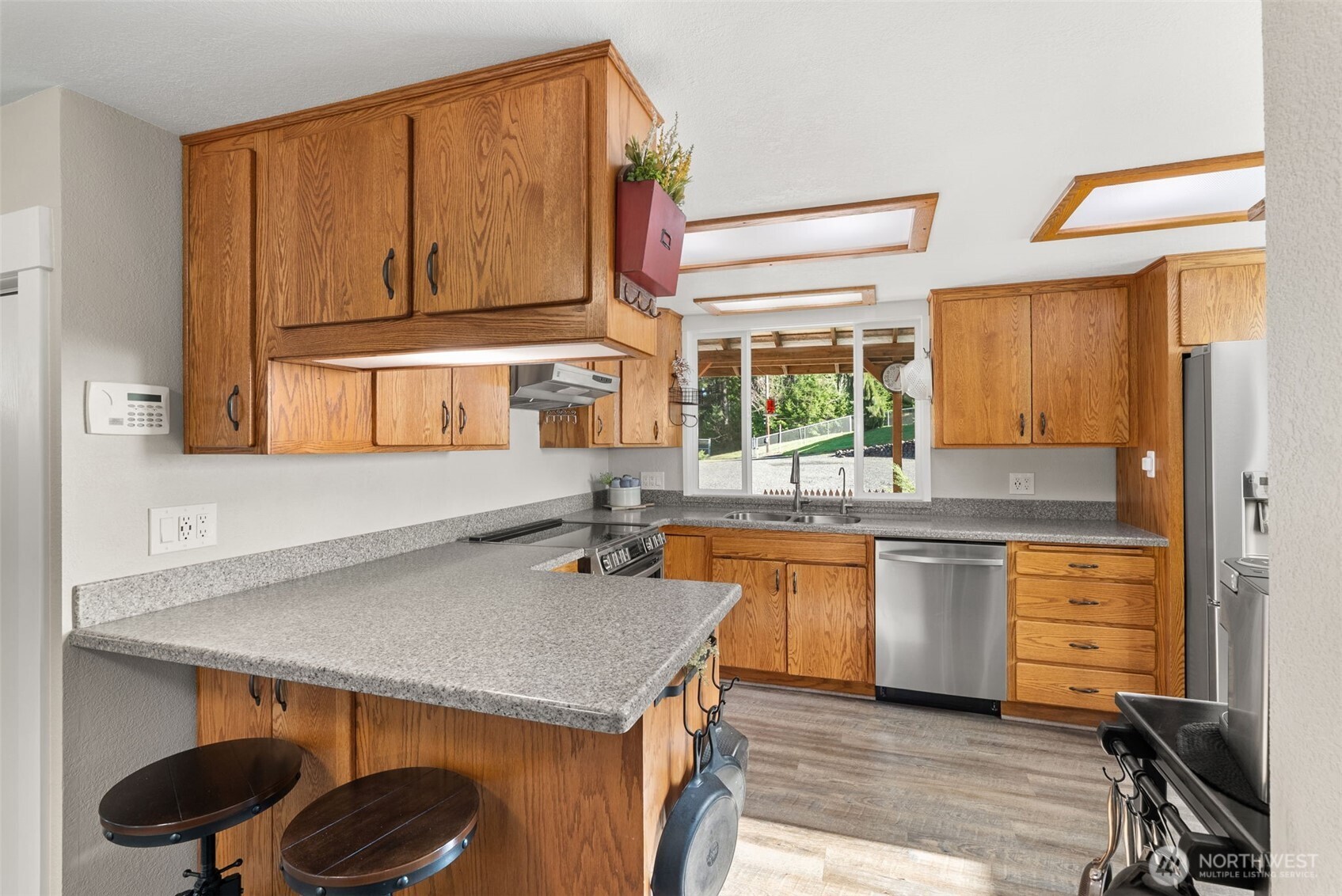 868 Coal Creek Road , Chehalis, WA 98532