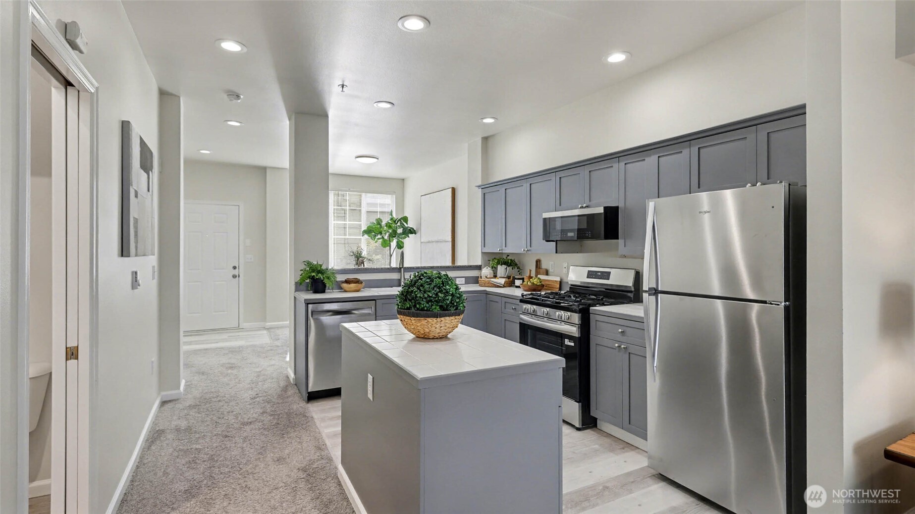 9217 122nd Court NE #B-117, Kirkland, WA 98033