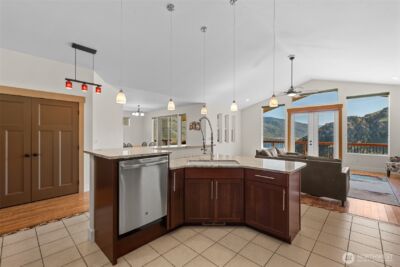 1024 Columbia Point , Entiat, WA 98822 - Photo 15