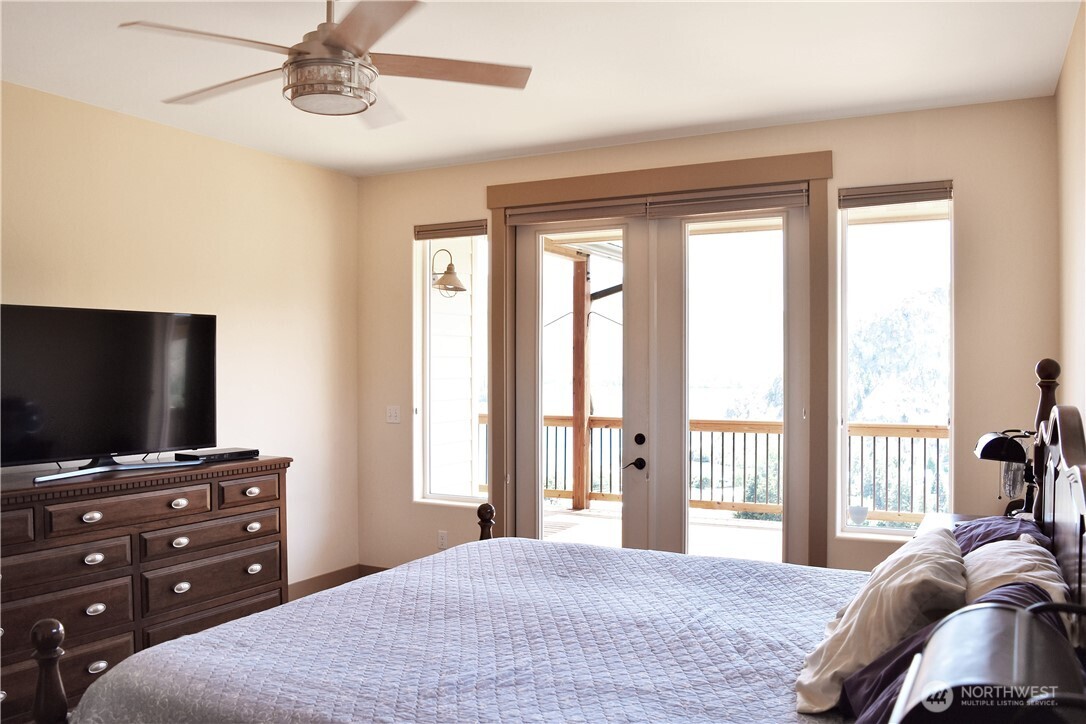 1024 Columbia Point , Entiat, WA 98822