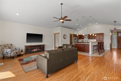 1024 Columbia Point , Entiat, WA 98822 - Photo 20