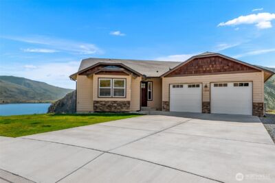 1024 Columbia Point , Entiat, WA 98822 - Photo 2