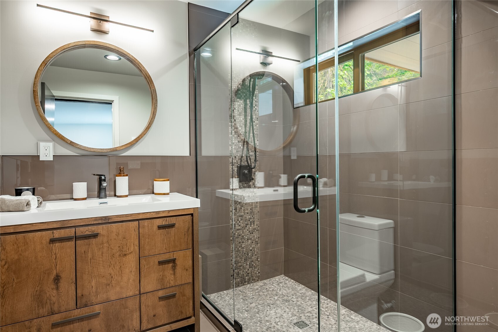 12031 Shuksan Rim Drive , Deming, WA 98244