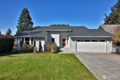 2471 Soundview Drive , Langley, WA 98260