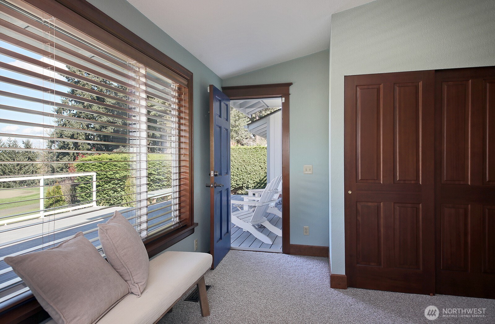 2471 Soundview Drive , Langley, WA 98260