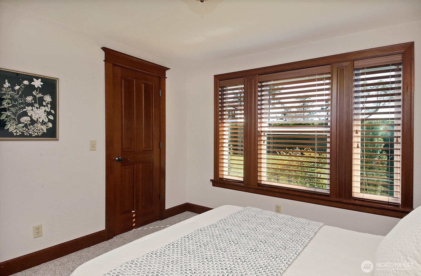 2471 Soundview Drive , Langley, WA 98260