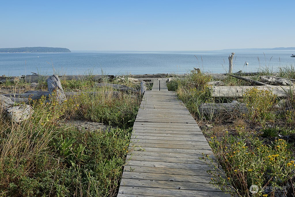 2471 Soundview Drive , Langley, WA 98260