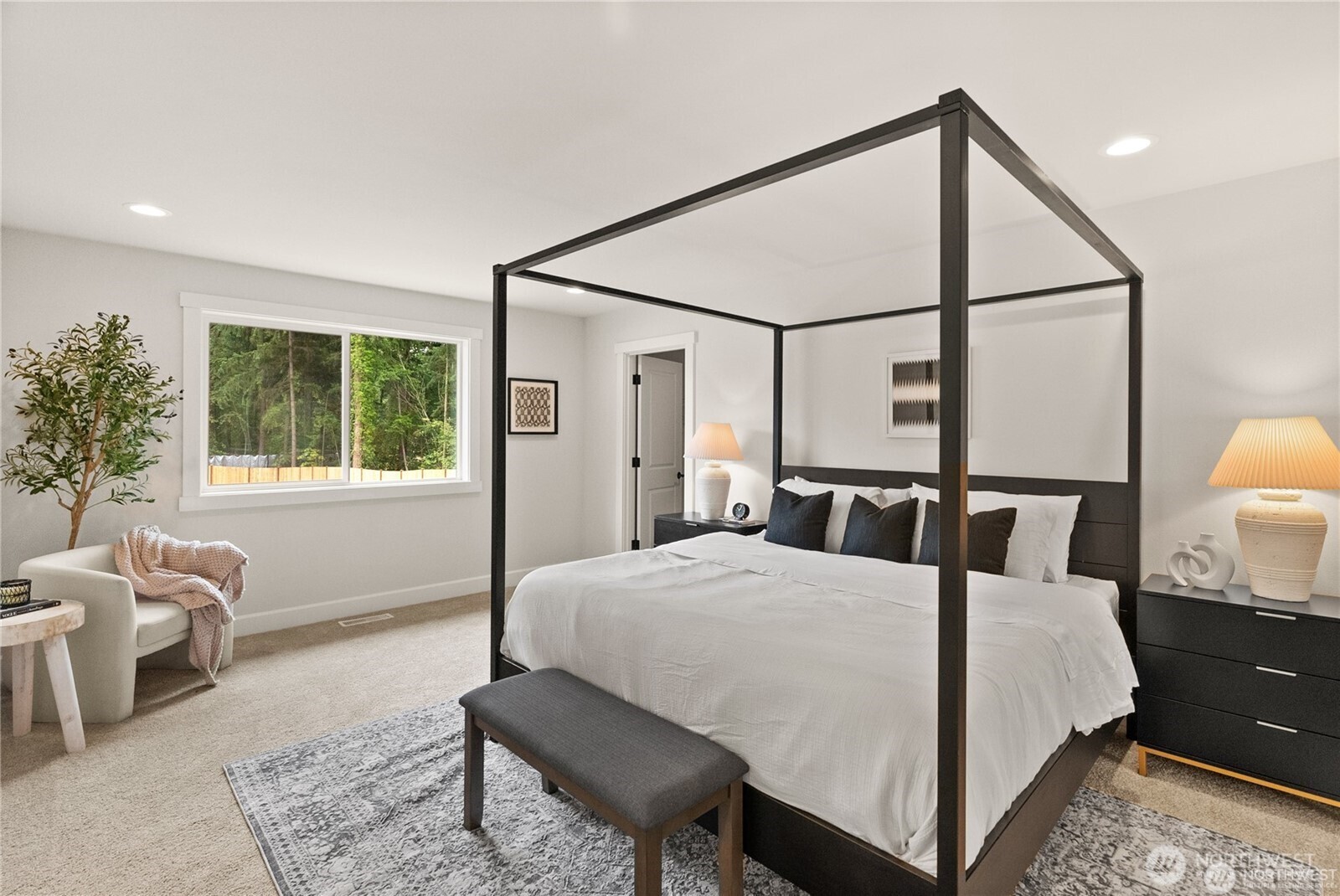 1327 60th Avenue NE, Tacoma, WA 98422