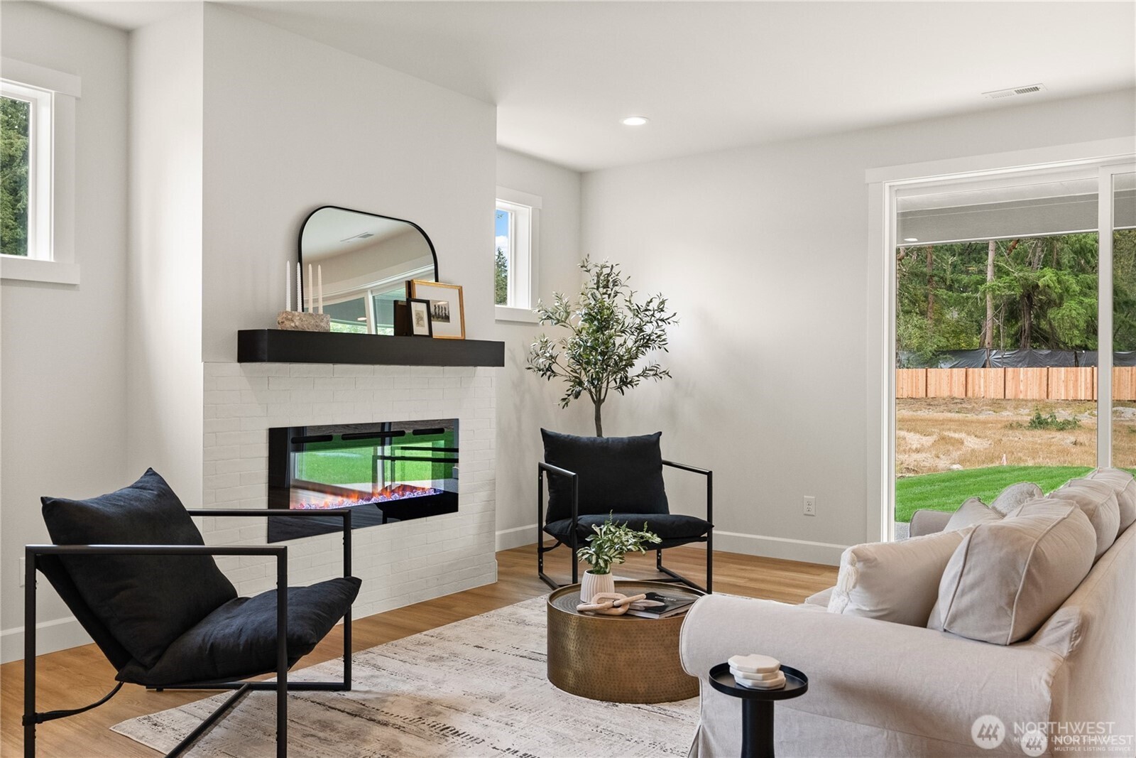 1327 60th Avenue NE, Tacoma, WA 98422